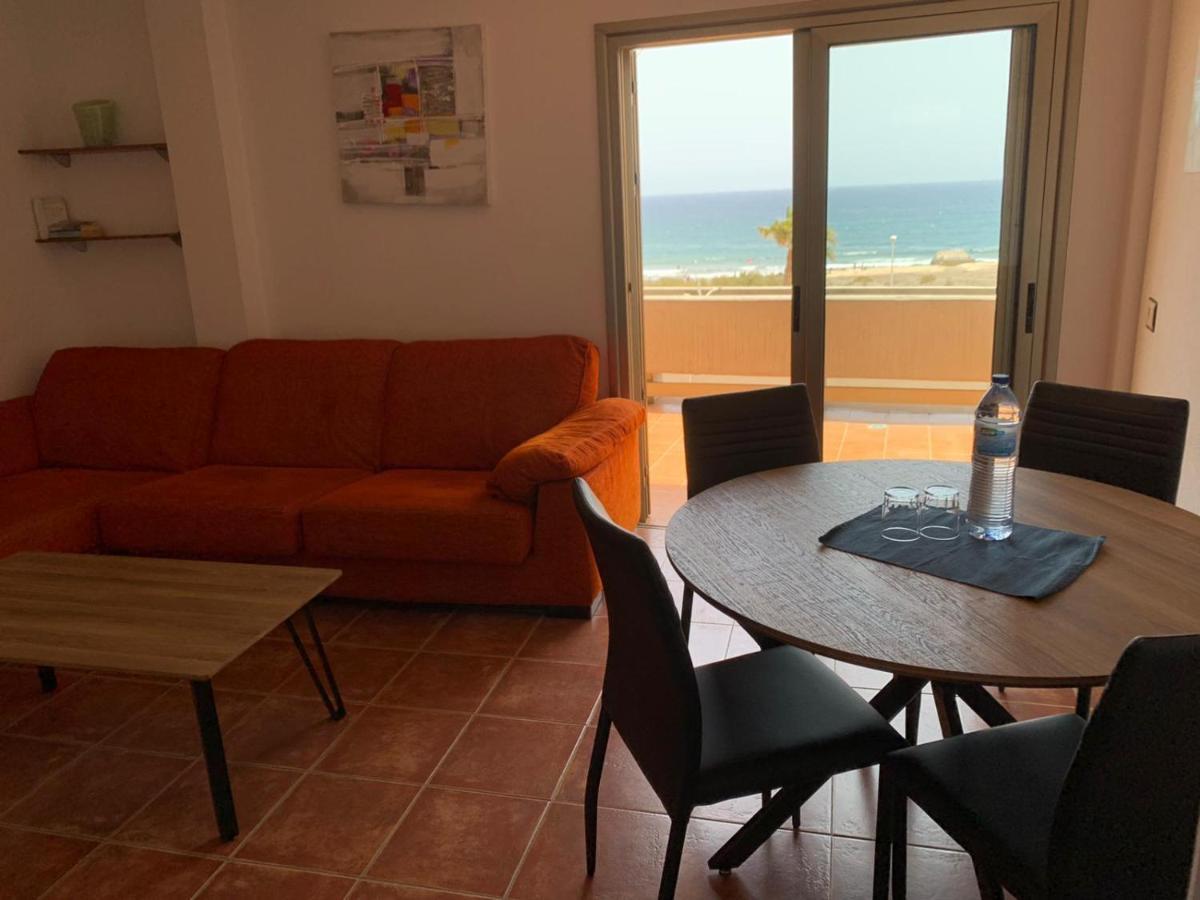 Nice Terrace In Front Of The Sea. La Jaquita エル・メダノ エクステリア 写真