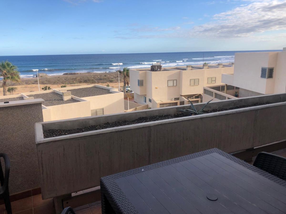 Nice Terrace In Front Of The Sea. La Jaquita エル・メダノ エクステリア 写真